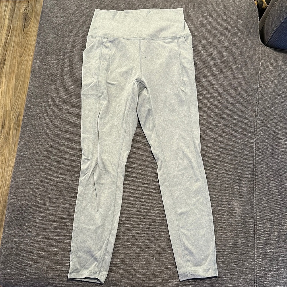 Leggings with pockets